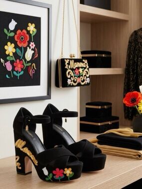 🛍️Dolce & Gabbana Black Suede Sandals Authentic & Never Worn w/ Box & Bag